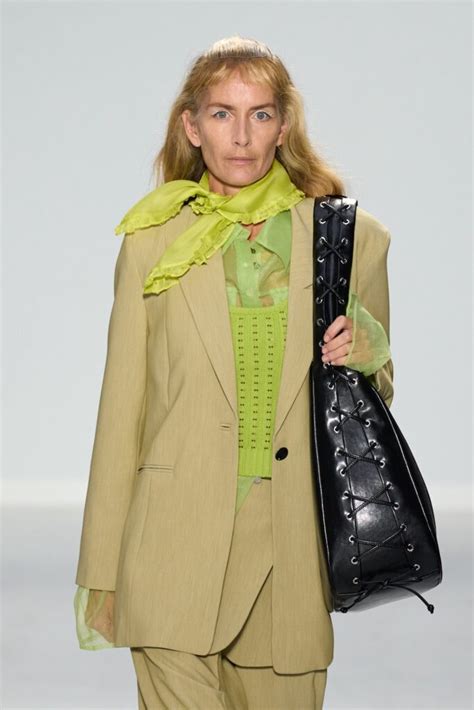 8 Trends From Spring-Summer 2025 Fashion Month To Wear Now | ELLE