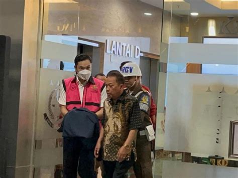 Kejagung Tetapkan Suami Sandra Dewi Harvey Moeis Jadi Tersangka