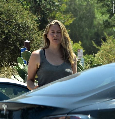 Alicia Silverstone Nude OnlyFans Leaks Fappening FappeningBook