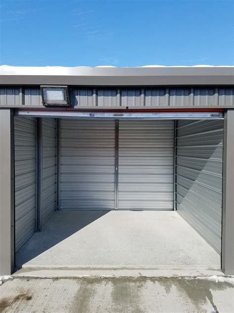 This 10 x 10 storage unit contained a million dollar surprise 29