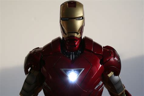 Tales To Astonish Review Hot Toys Iron Man Mark VI