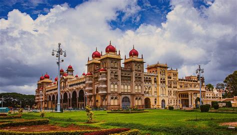 10 Must-Visit Places in Karnataka This December