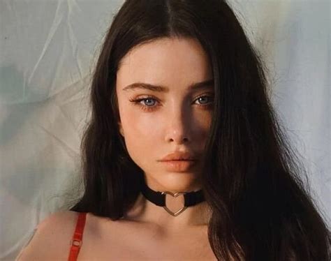 Girls In Lingerie 47 Pics