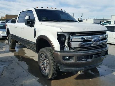 Salvage 2017 Ford F250 King Ranch