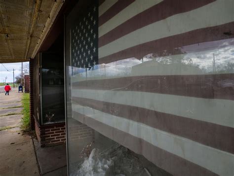 Photos Waterproof Louisiana Withers With Population Loss Photos