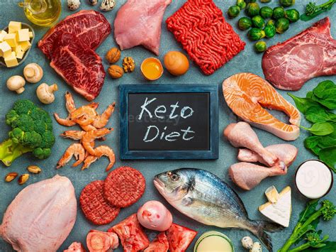 lahore, Pakistán, 2025 - crudo ingredientes para bajo carbohidratos