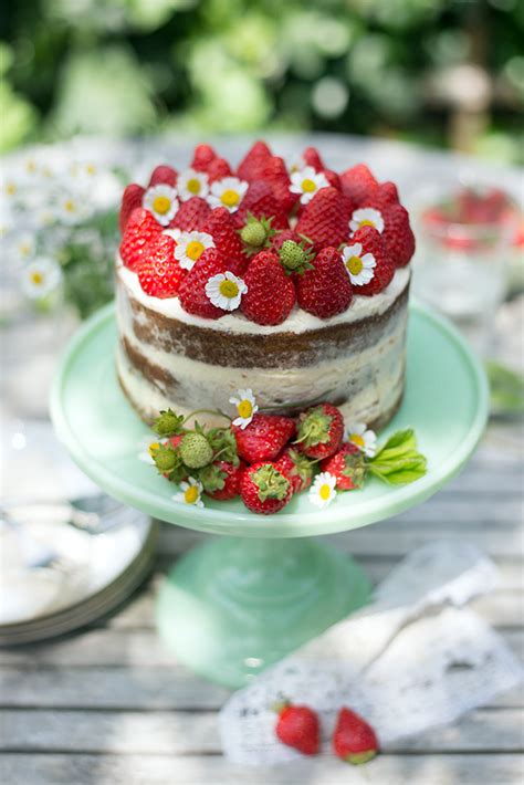 Really Nice Recipes Every Hour Strawberries And Cream Naked Cake