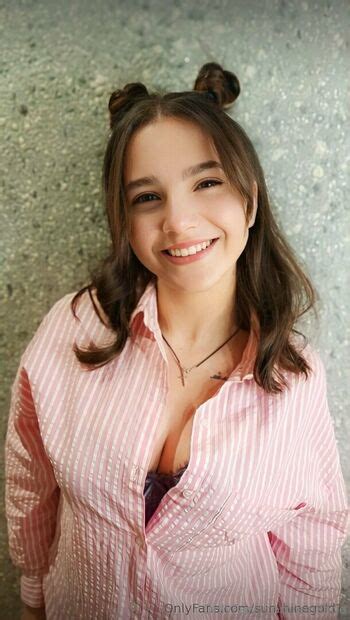 Emilage Maximummileage Nude OnlyFans The Fappening Plus