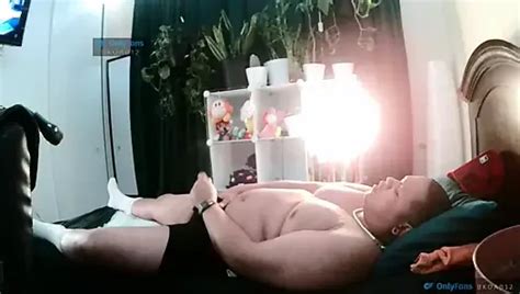 Hot Asian Guy Jacks Off Big Dick In Bed XHamster