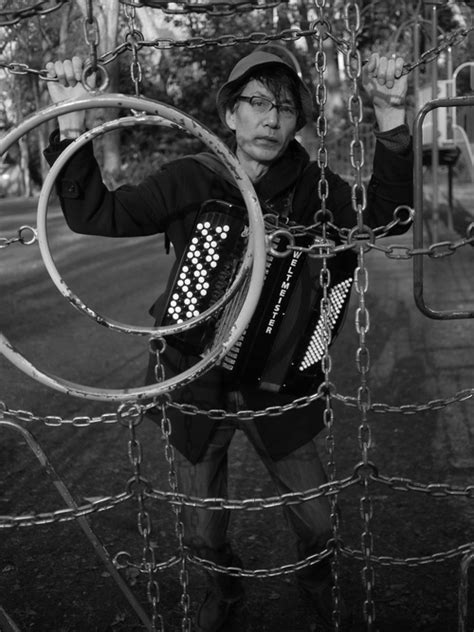 Tsunekichi Suzuki - AsianWiki