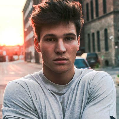 wincent weiss weit weg lyrics genius lyrics