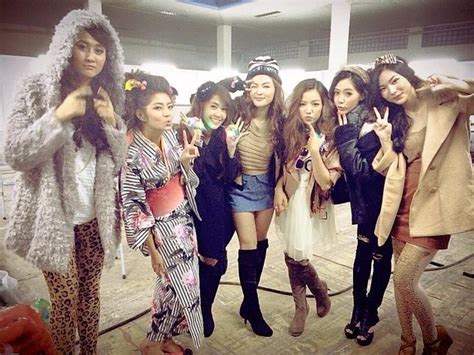 Ng M Hot Girl Vi T Xinh L L M Trong Qu C Ph C N C B N Hot Girl Viet