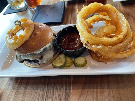 BRU Burger Bar Bloomington, Bloomington - Menu, Reviews (121), Photos ...