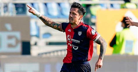 El Mejor De Todos Gianluca Lapadula Es Elegido El Mejor Jugador De La