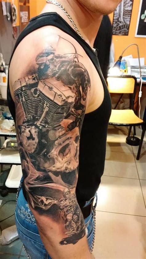 40 Amazing Motorcycle Tattoos Motorcycle Tattoos Tattoos For Guys