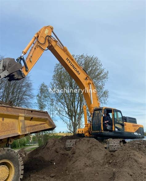 Hyundai Robex Lc A Tracked Excavator For Sale Netherlands Peest