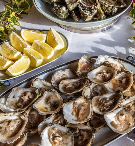 9 Charming French Christmas Traditions - PureWow