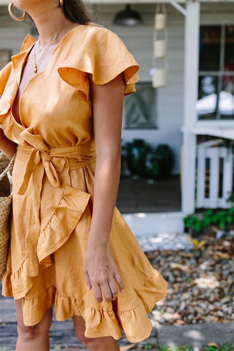 Fashion DIY Trends Focus On What Does It Mean To Hem A Dress - RYZE Superfoods