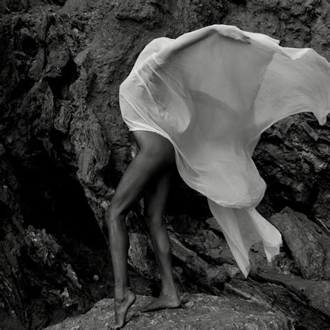 AWAKEN TO YOUR NAKED TRUTH Maria Sole Ingravallo