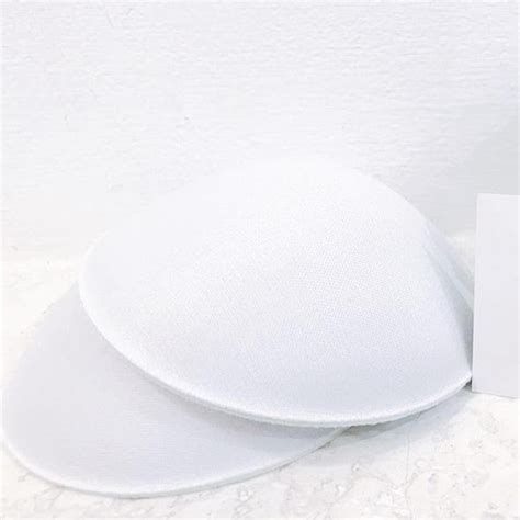 Mút độn ngực BOLD BIKINI màu trắng dùng cho áo bơi áo tập Shopee Việt Nam