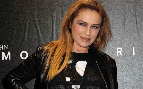 Lory Del Santo Rivelazioni Hot Con Marco A Letto Faccio Il Mio Dovere