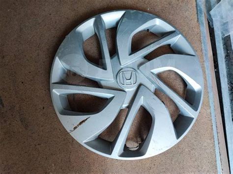 Колпак на диски R15 Honda, 15", 1 шт, 1 шт, б/у, в наличии. Цена: 450 ...