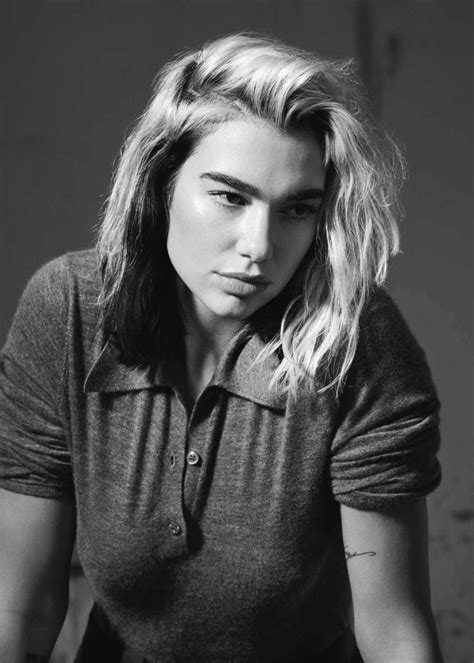 Dua Lipa Lesbian Wife Material Future Nostalgia