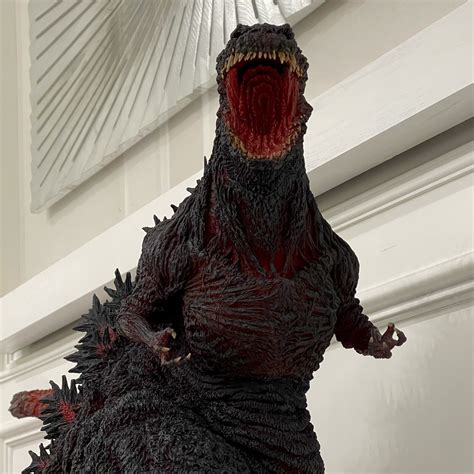 X PLUS Gigantic Series Shin Godzilla 2016 4th Form Red ROARING Version