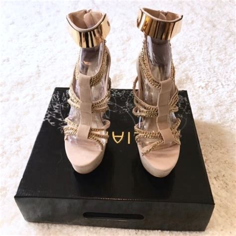 Liliana Shoes New Liliana Nude Gold Chain Platform Heel Poshmark