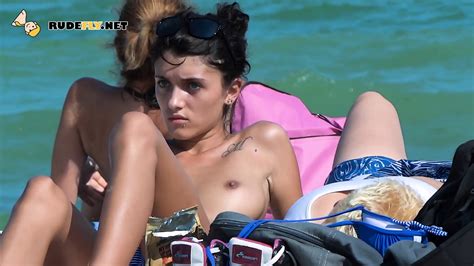 Gorgeous Single Brunette Shows Off Her Tits In Public