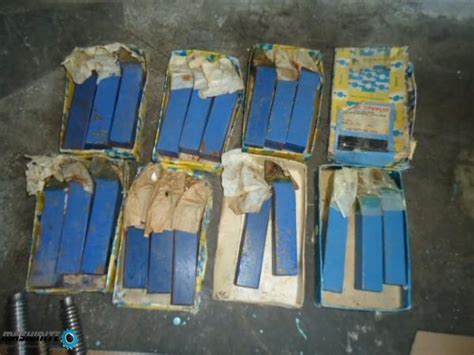 Машините - стругарски ножове-нови