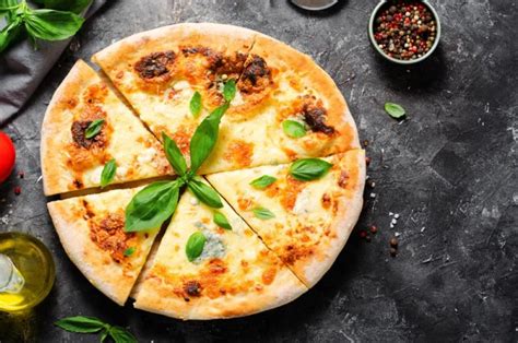 Recette De Pizza Reine La Pelle Des Saveurs