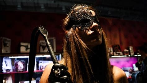 Sex Fraternity In Athens The Rules The Ticket And The Dress Code