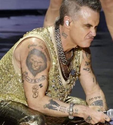 robbie williams  les  nouveaux tatouages de robbie williams