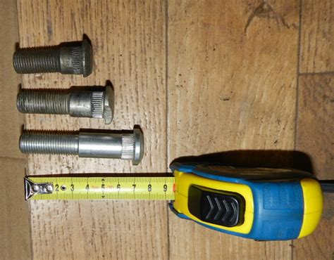 Болты ступицы под дисковые тормоза на ГАЗ-21 — ГАЗ 21, 2,5 л, 1960 года ...