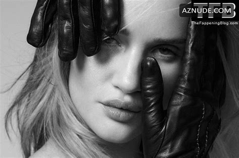 Rosie Huntington Whiteley Nude And Sexy Photos Collection From Various Photoshoots And Outings