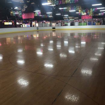 UNITED SKATES OF AMERICA ROLLER SKATING CENTER - Updated April 2024