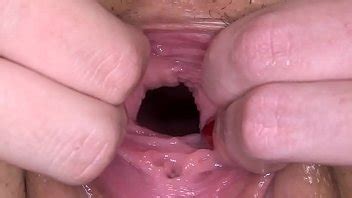 extrême brunette sur la chaise XVIDEOS