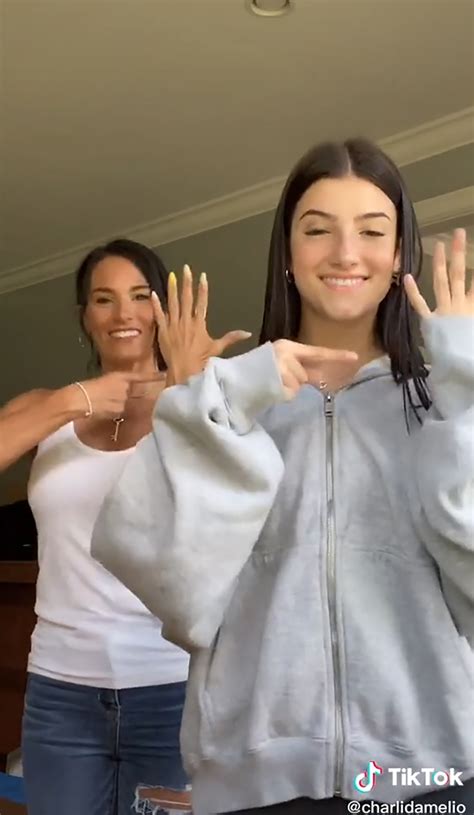 charli d'amelio nudes 9