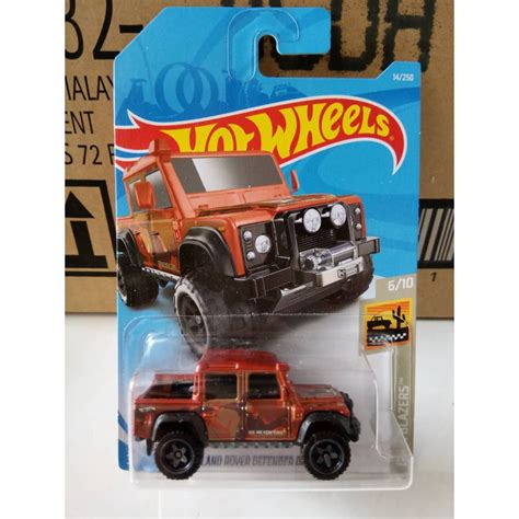 Hot Wheels Hw Land Rover Defender Double Cab Hotwheels Shopee Malaysia