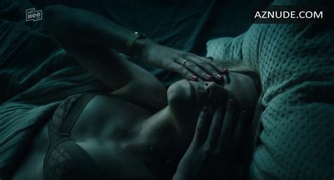 Nike Martens Nude Aznude