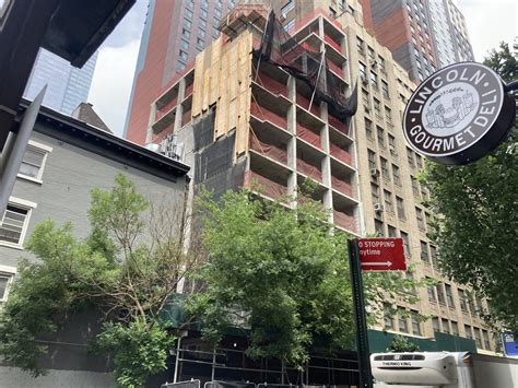 120-122 West 39th St renovations are changing the street view 1