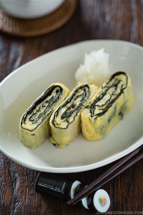 tamagoyaki japanese rolled omelette   cookbook