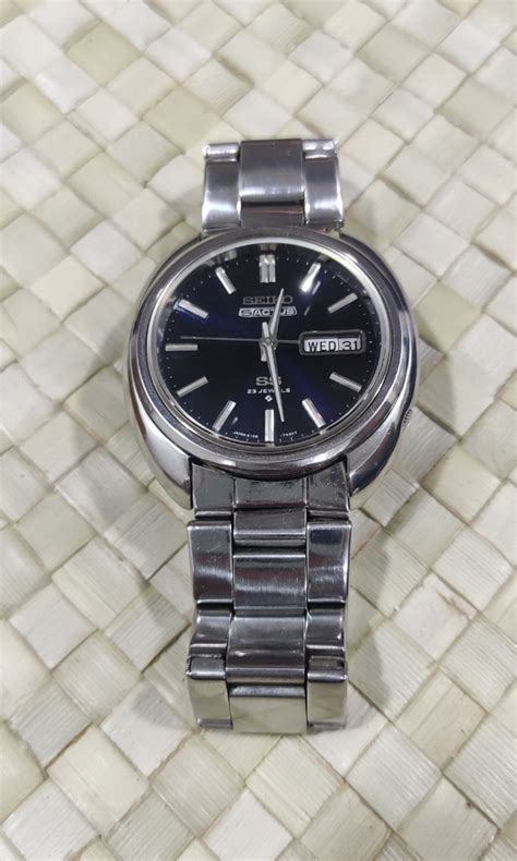 Vintage Seiko Actus SS Luxury Watches On Carousell