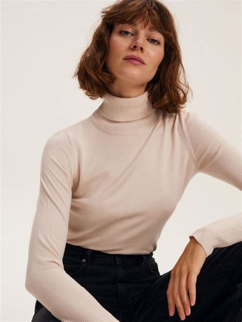 Viscose Blend Turtleneck Color Nude RESERVED 5880V 02X