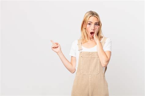 Images De Fille Blonde Surprise T L Chargement Gratuit Sur Freepik