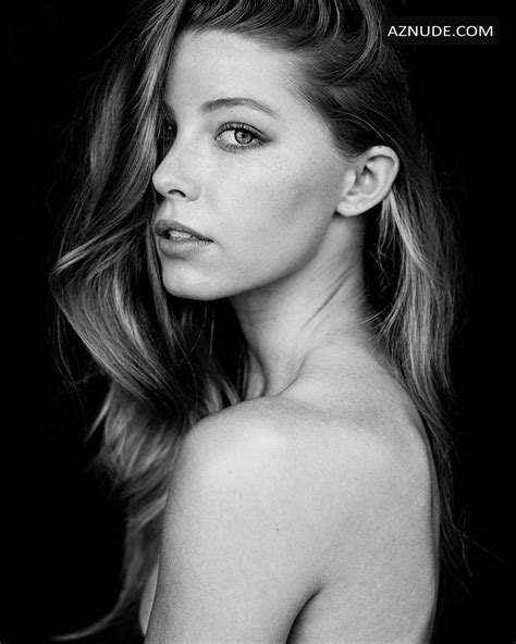 Baskin Champion Nude And Sexy Photo Collection AZNude