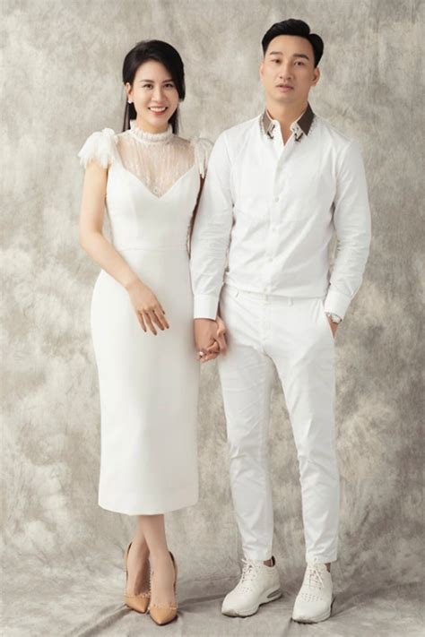 V Mc Th Nh Trung N Ti P Vi N H Ng Kh Ng Xinh P Gi Th Nh Hot Mom S Ng Trong Penthouse T