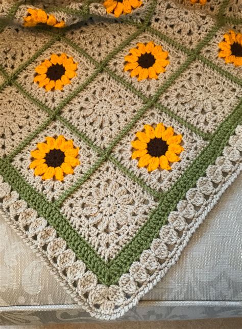 Sunflower Crochet Blanket In 2024 Crochet Leaf Patterns Crochet