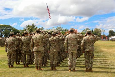 DVIDS - Images - 25th ID Welcomes New Commanding General [Image 3 of 6]